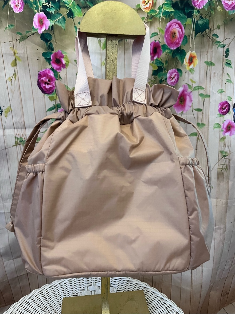 Calpak Insulated Lunch Bag - Picture 10 of 16